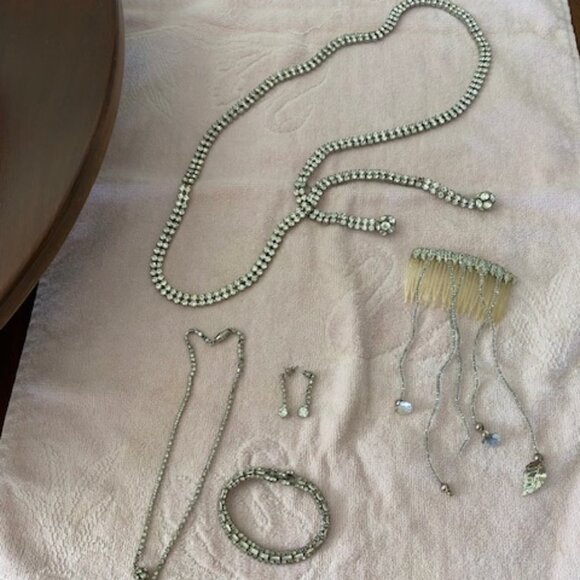 Vintage 5pc ANTIQUE SILVER & RHINESTONE Belt BRACELET Necklace EARRINGS HairClip - Picture 1 of 14